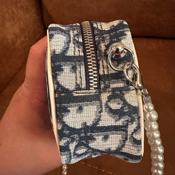 Christian Dior Trotter Cosmetic Pouch #1 - Picture 5 of 11